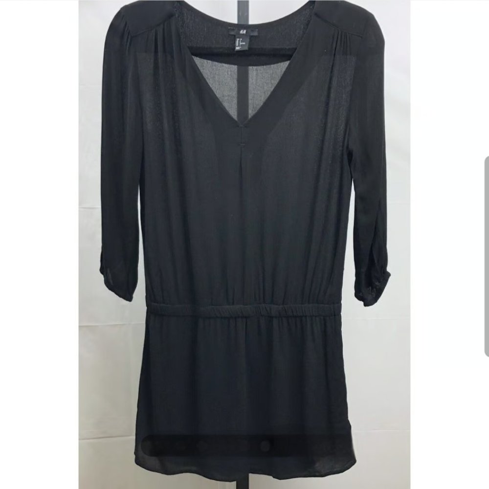 27. H & M Semi-Sheer V Neck 3-4 sleeve Flowy Keyhole Tunic Dress Size 14